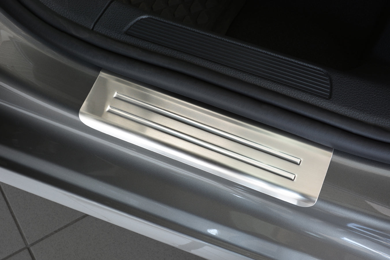 Protector umbral de puerta VOLKSWAGEN GOLFSPORTSVAN 2014-2017, 2017->-ICCTUNING