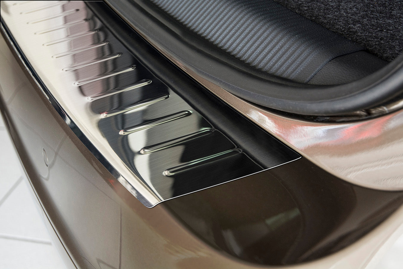 Protector parachoques trasero SKODA YETI CITY 2013->-ICCTUNING