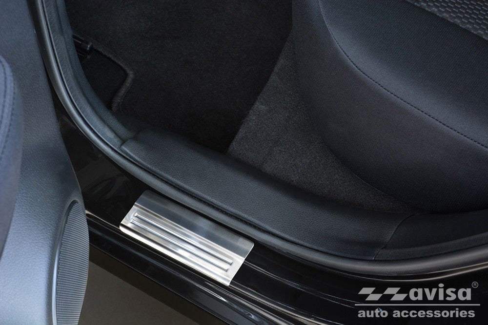 Protector umbral de puerta NISSAN QASHQAI 14-17 y 17-21 Versión nueva-ICCTUNING