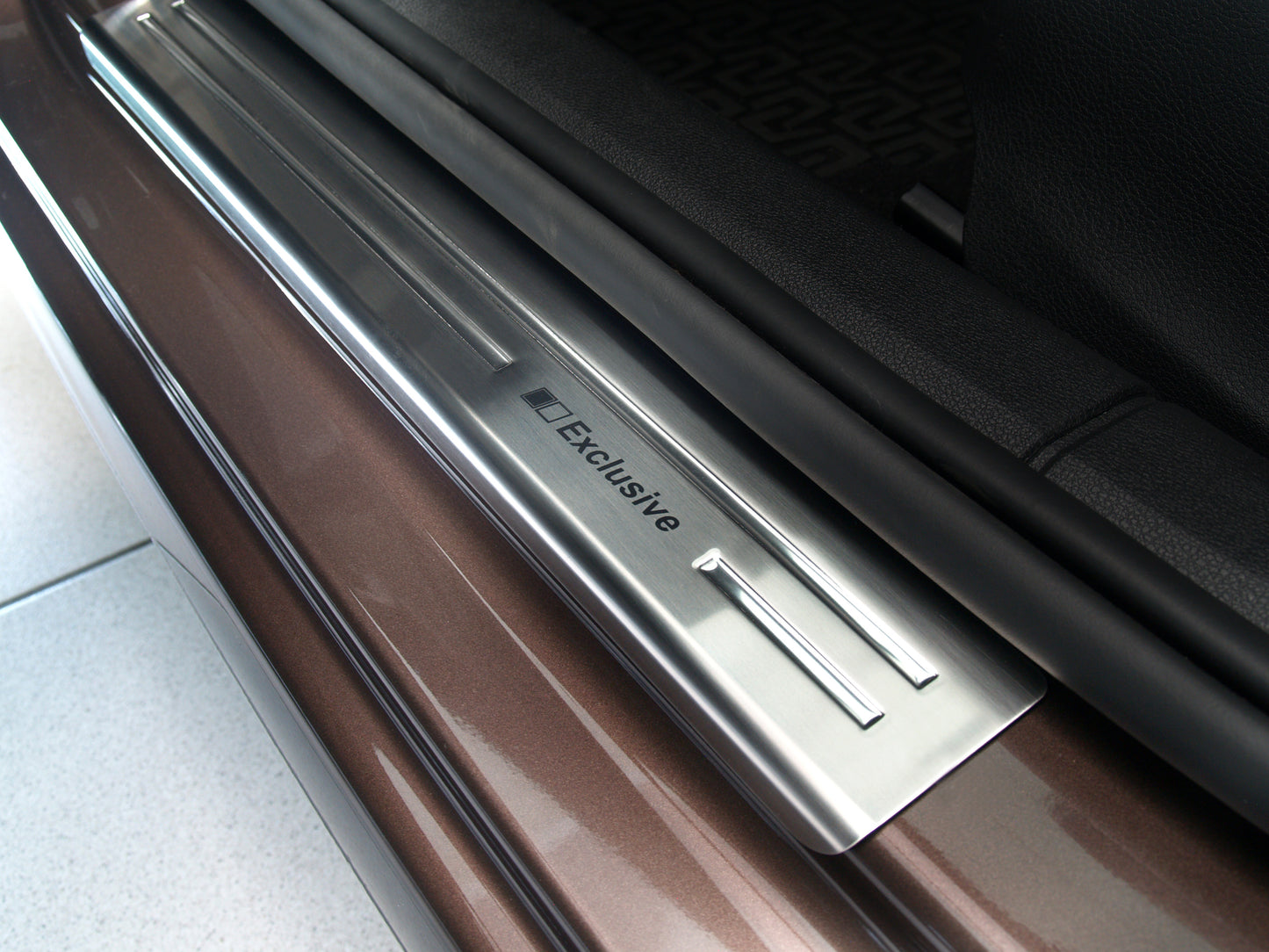 Protector umbral de puerta SKODA OCTAVIA liftback / combi 2013-2019-ICCTUNING