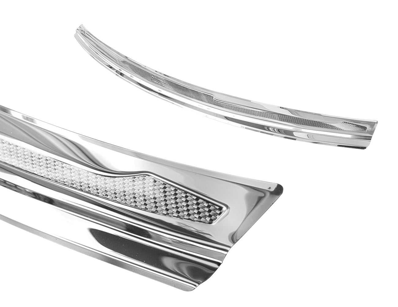 protector de parachoques trasero PORSCHE CAYENNE plata espejo, plata fibra de carbono