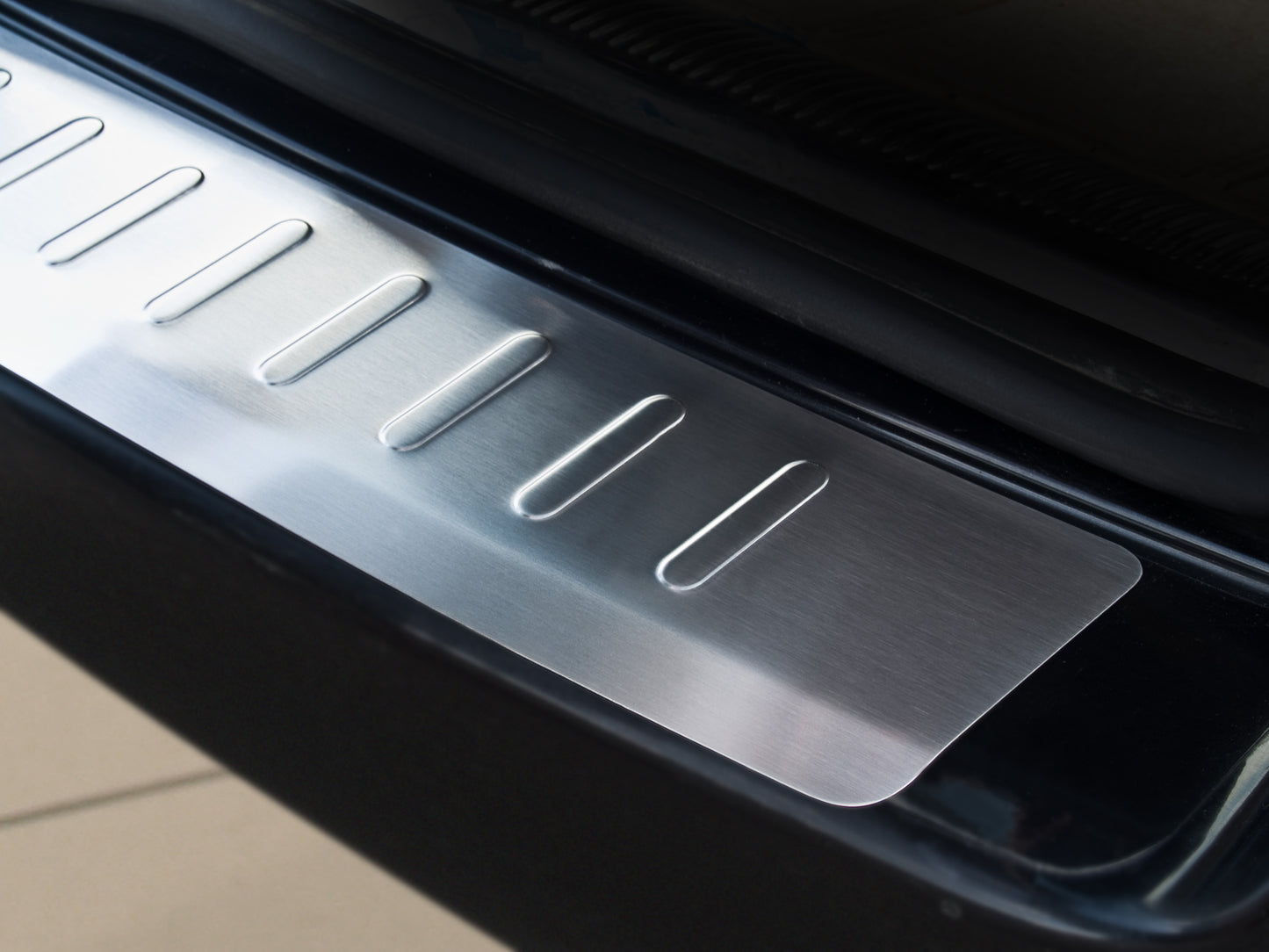 Protector parachoques trasero VOLKSWAGEN PASSAT B5 variant 2000-2005-ICCTUNING