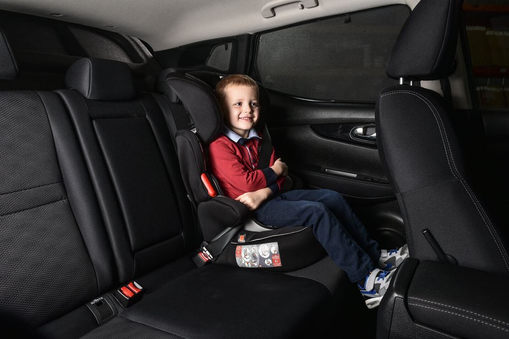 parasoles car shades Seat Exeo 4 puertas 2009-2014-PARASOLES-ICCTUNING