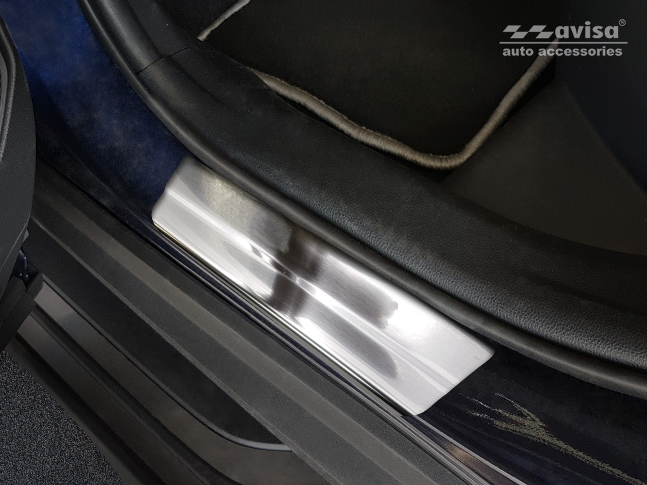 Protector umbral de puerta TOYOTA RAV4 V /Hybrid 2018->-ICCTUNING