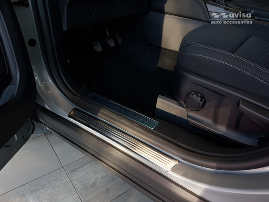 Protector umbral de puerta FORD KUGA 2019->