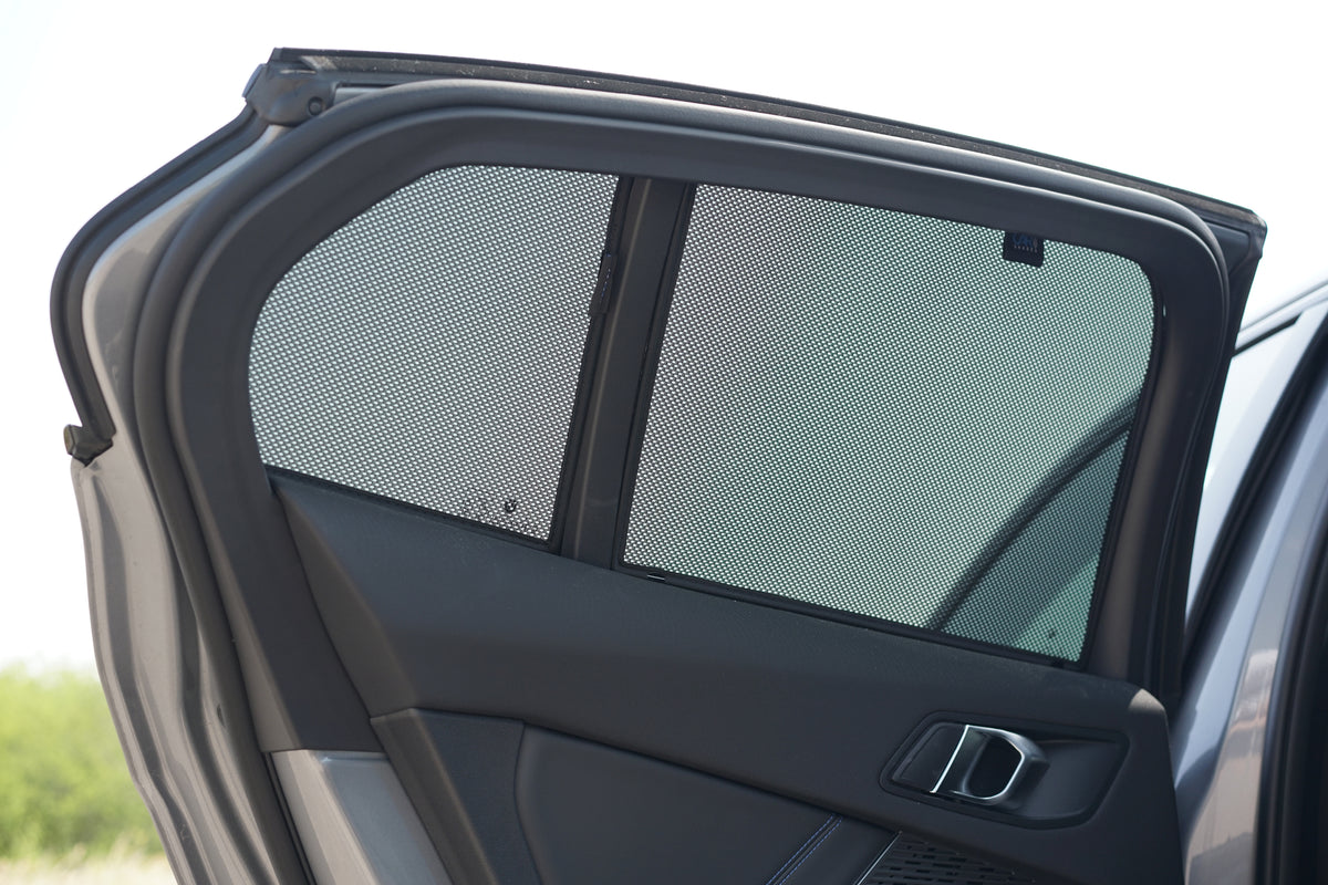 Parasoles - BMW SERIE 1 5 Puertas (F70) 2025-