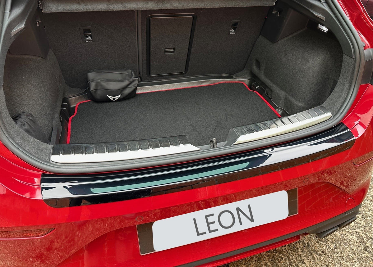 Protector de parachoques trasero CUPRA / SEAT LEON KL 5 puertas 2020->