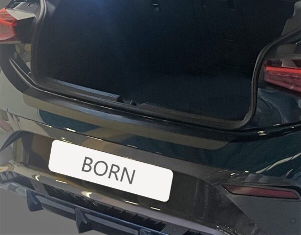 Protector de parachoques trasero CUPRA BORN 2021->