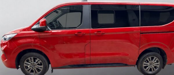 Protector de parachoques trasero Ford TRANSIT CUSTOM/TOURNEO CUSTOM 2024>