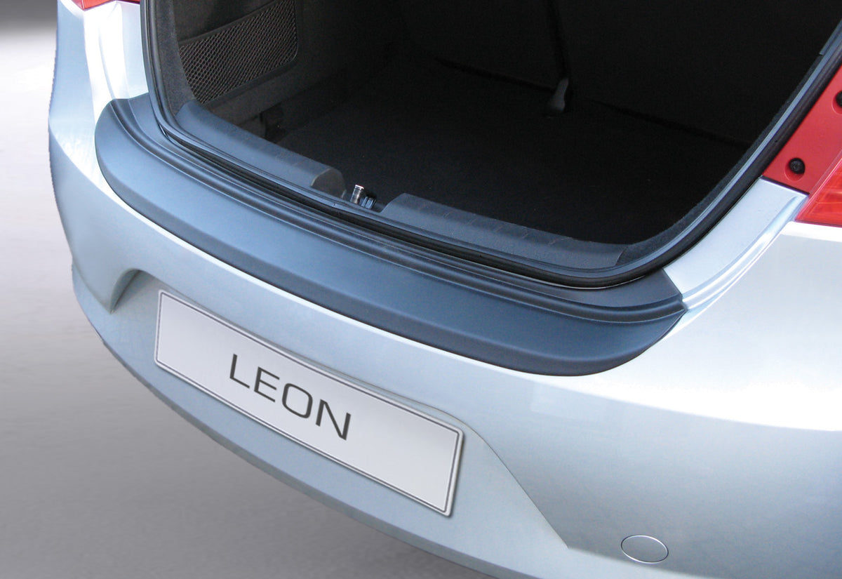Protector de parachoques trasero SEAT LEON 5PUERTAS 3.2005>3.2009