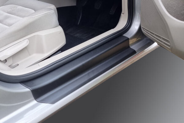 Protector de parachoques trasero VW GOLF MK VI 3/5 PUERTAS 10.2008>10.2012