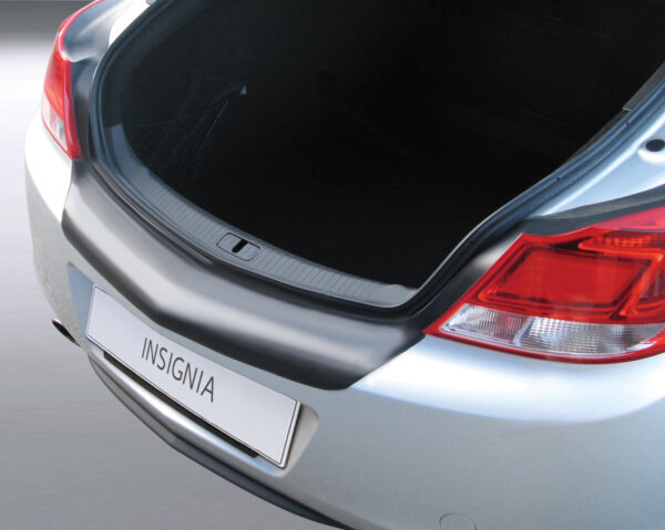 Protector de parachoques trasero Opel INSIGNIA 4/5 puertas 11.2008>9.2013