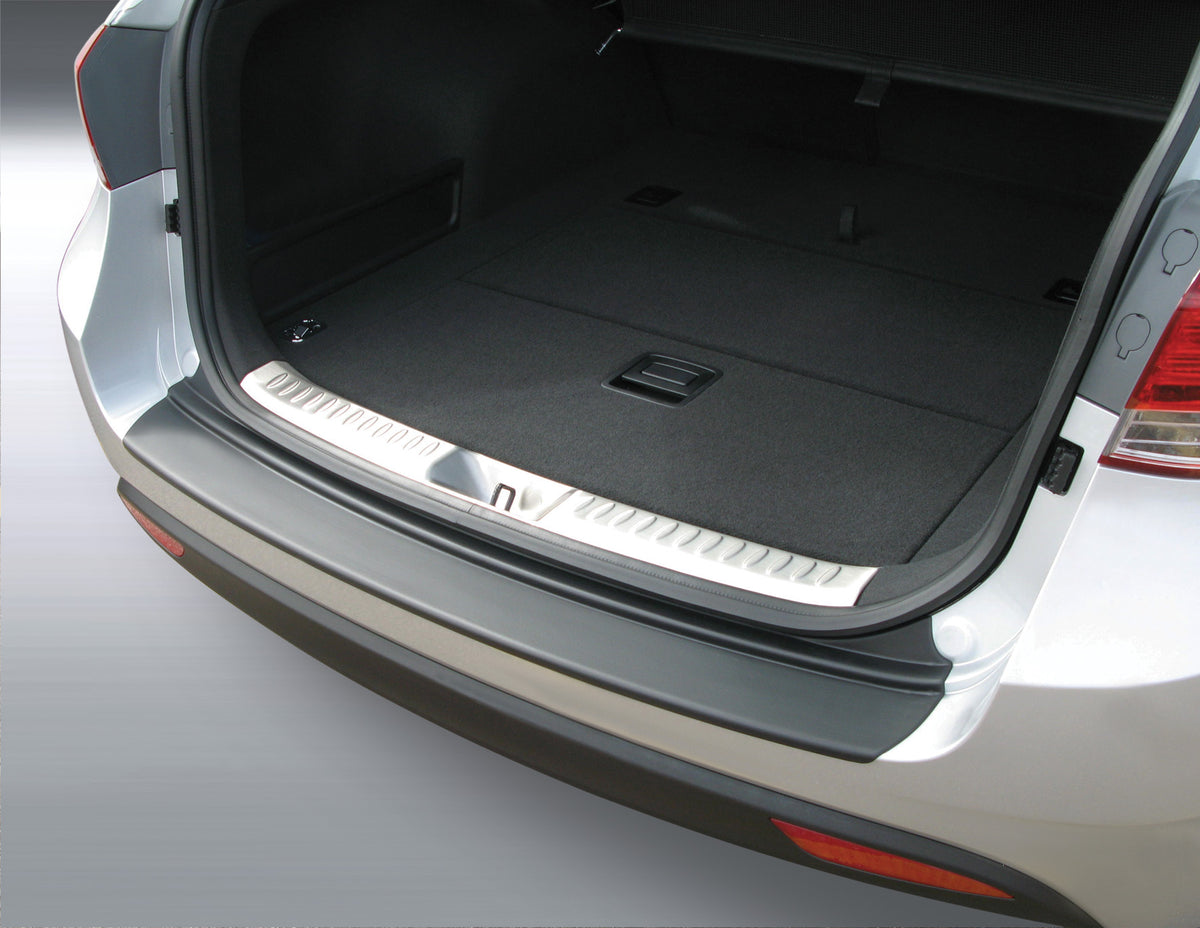 Protector de parachoques trasero Hyundai i40 ESTATE/KOMBI 9.2011>