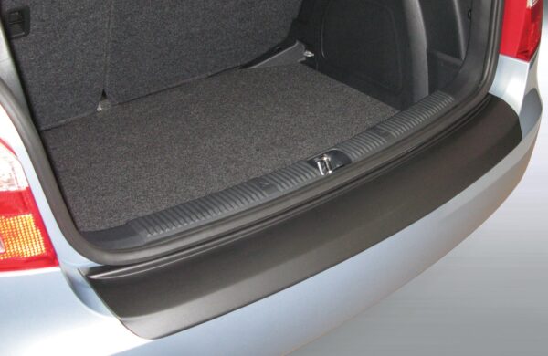 Protector de parachoques trasero Skoda FABIA MKII 5 DR 4.2010>10.2014