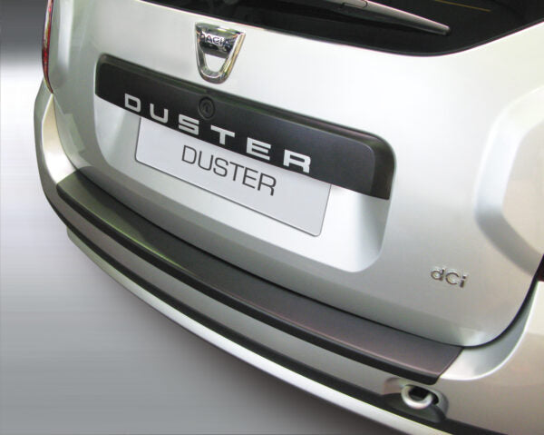 Protector de parachoques trasero Dacia Duster 2010>