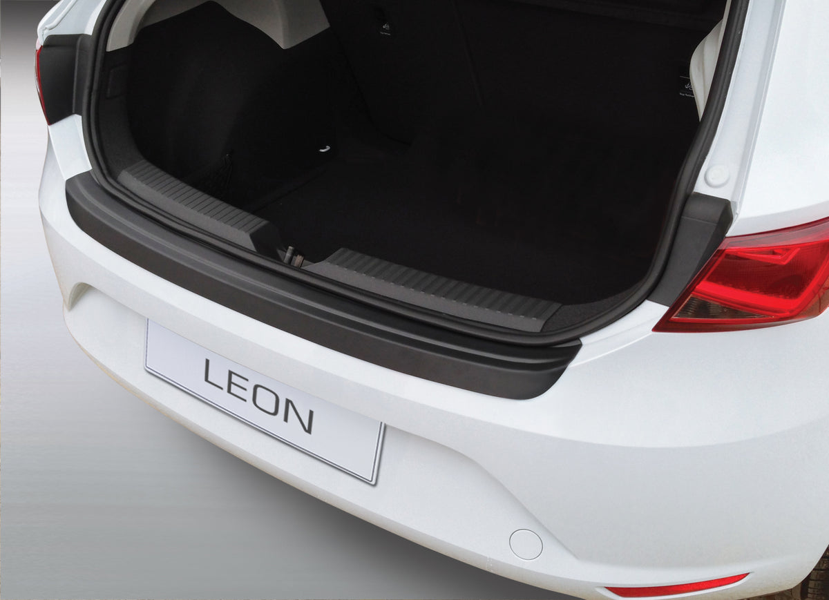 Protector de parachoques trasero SEAT LEON 5 PUERTAS SE/FR/CUPRA 12.2012>