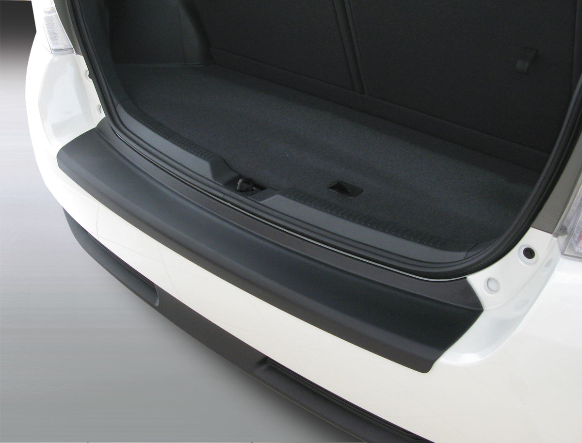 Protector de parachoques trasero Toyota COROLLA VERSO 3.2013>