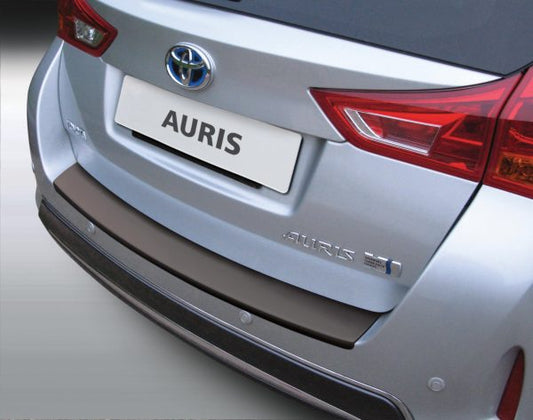 Protector de parachoques trasero Toyota AURIS TOURING SPORTS 7.2013>8.2015