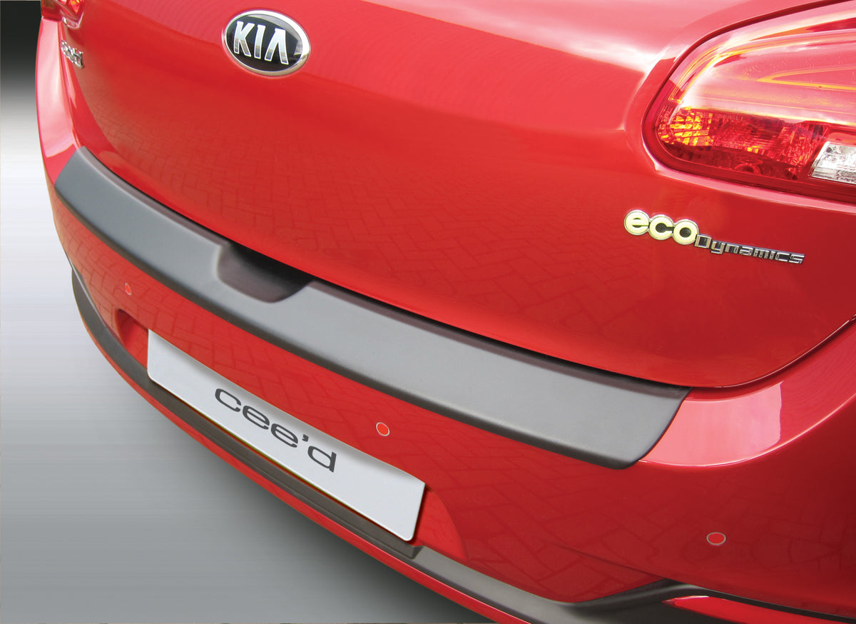 Protector de parachoques trasero Kia CEE’D 5 DR 5.2012>