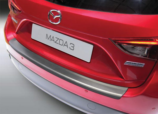 Protector de parachoques trasero Mazda 3 5 puertas 10.2013>