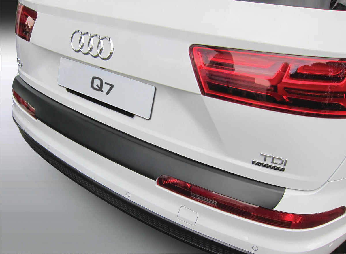 Protector de parachoques trasero Audi Q7 2015>
