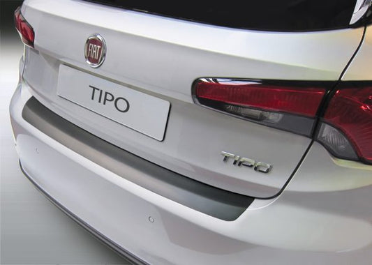 Protector de parachoques trasero Fiat Tipo 5 puertas 06,2016>