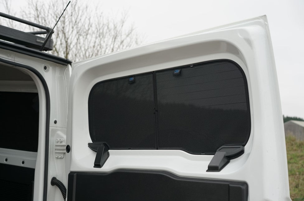 Parasoles - SUZUKI JIMNY 2018->  Cortinillas Car Shades
