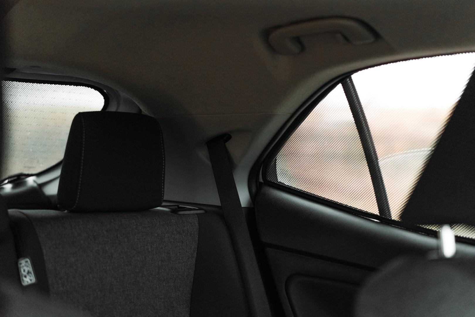 parasoles car shades Toyota Yaris cross 2020-ICCTUNING