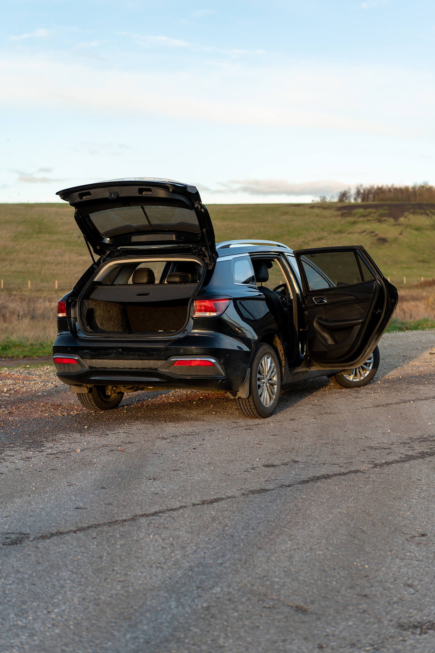 parasoles car shades MG 5EV Ranchera 2020-ICCTUNING