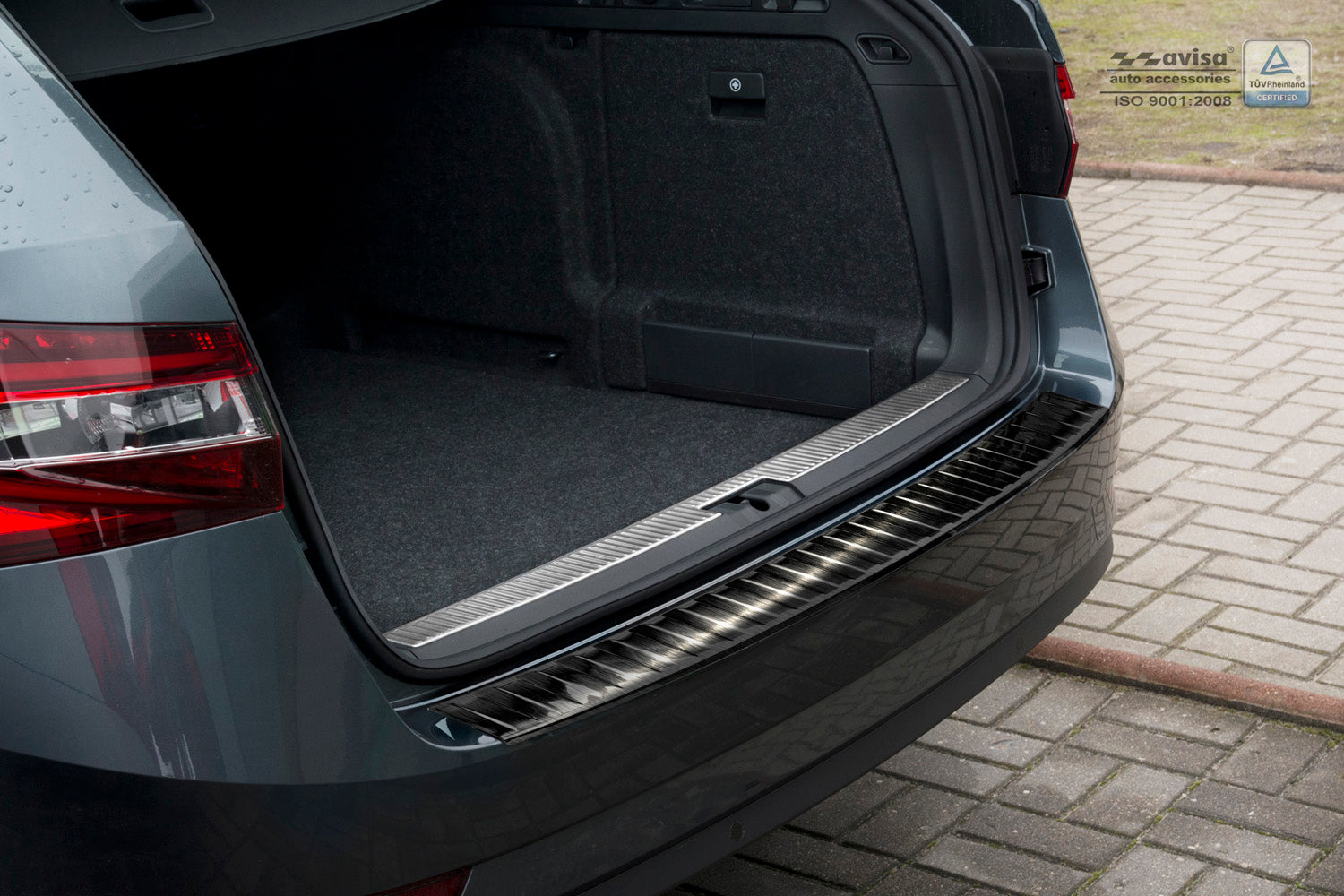 protector de parachoques trasero SKODA SUPERB combi negro