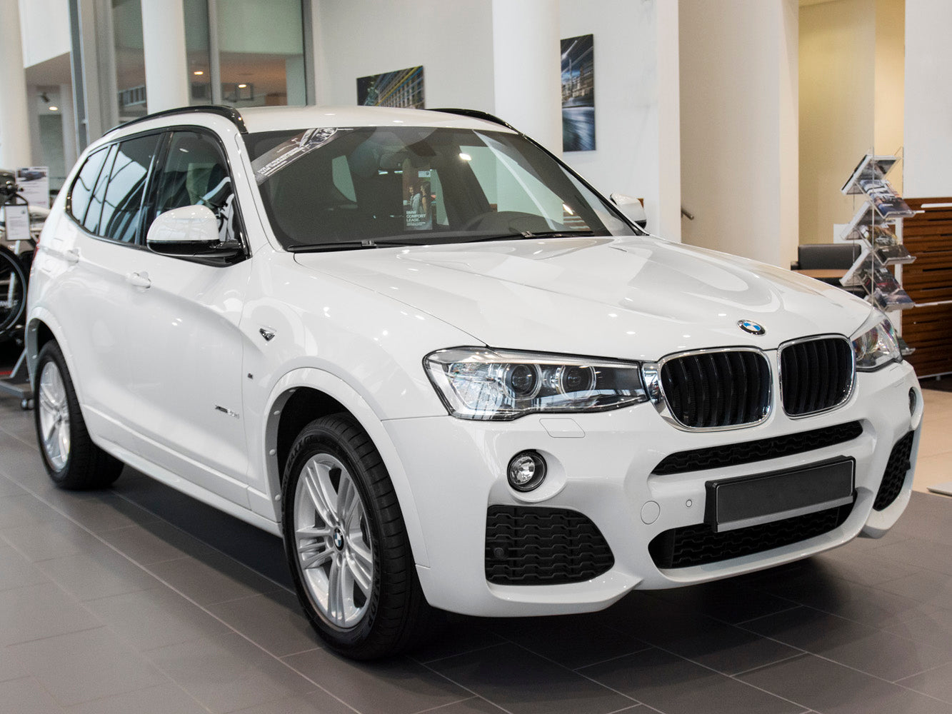 protector de parachoques trasero BMW X3 F25 negro espejo