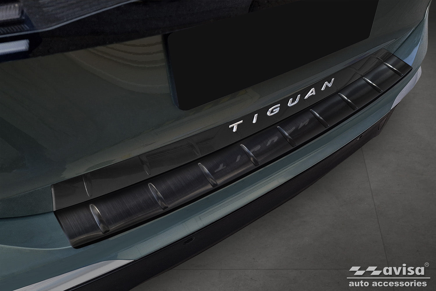 protector de parachoques trasero VW TIGUAN negro 2024+ acero