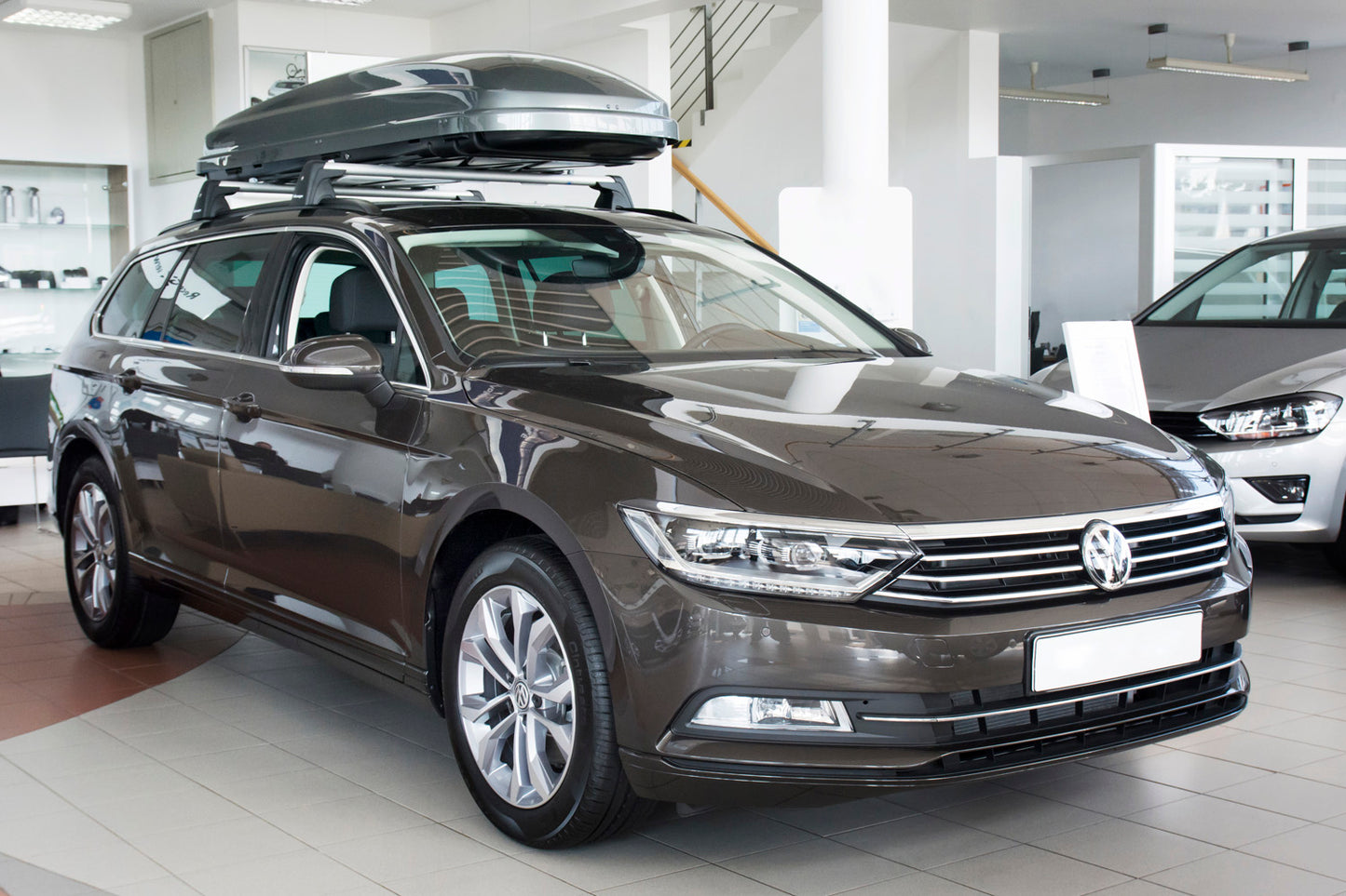 protector de parachoques trasero VW PASSAT B8 variant negro espejo