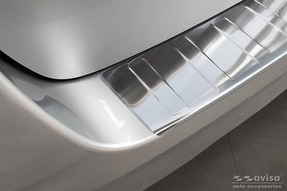 protector de parachoques trasero VW MULTIVAN T7 plata satinado