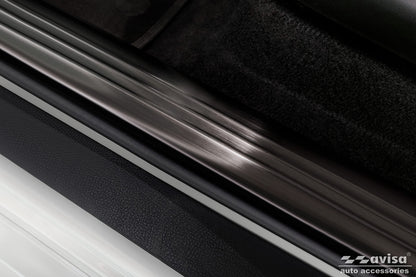 Protector umbral de puertas en relieve NISSAN LEAF negro