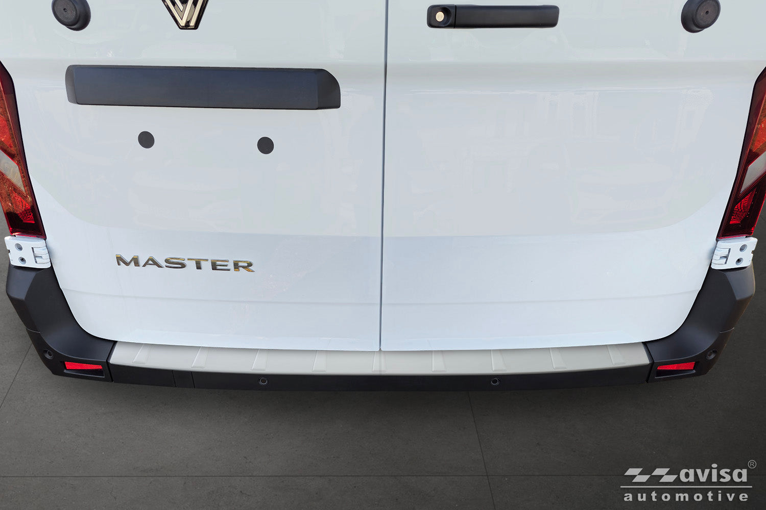 protector de parachoques trasero RENAULT MASTER plata