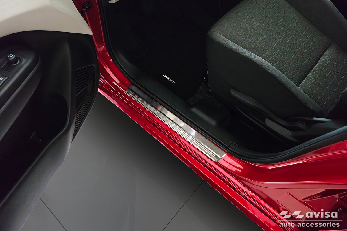 Protector umbral de puertas en relieve SUZUKI SWIFT hatchback plata