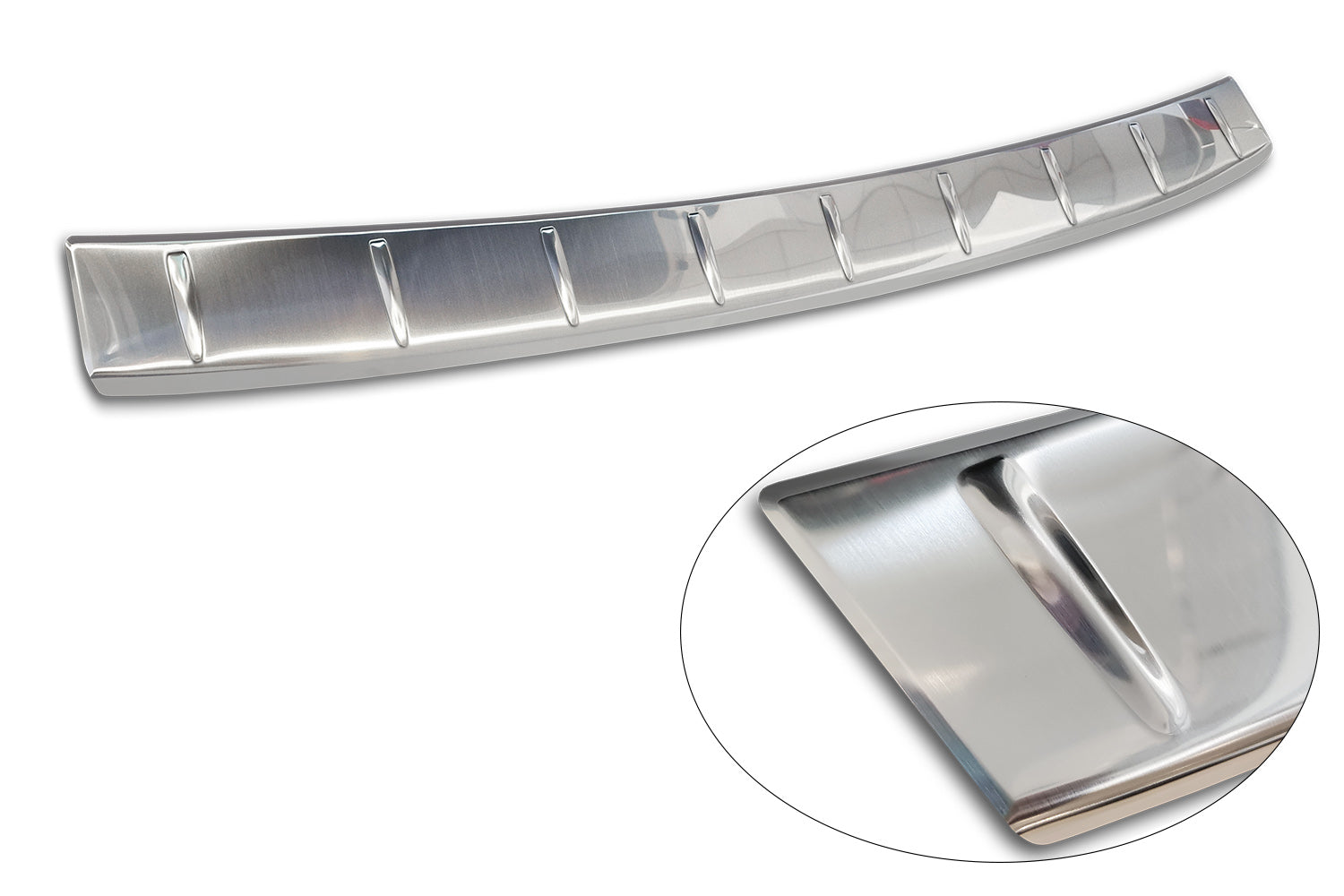 protector de parachoques trasero VW ID.7 plata satinado