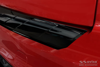 protector de parachoques trasero FORD KUGA ST-Line negro espejo