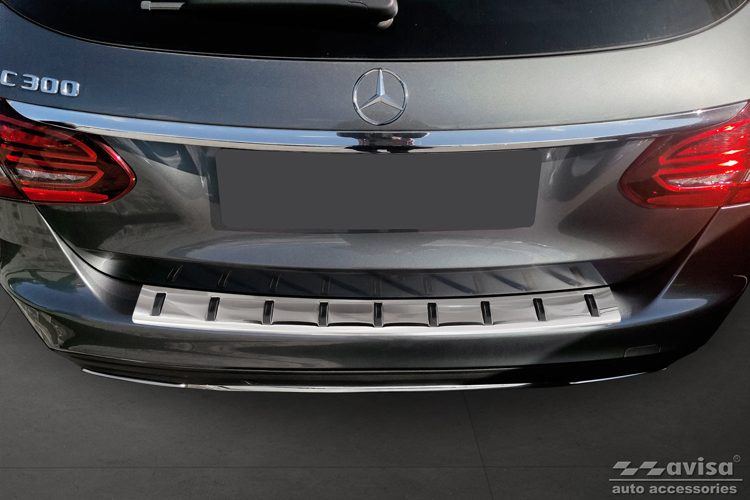 protector de parachoques trasero MERCEDES CLASE C W205 plata