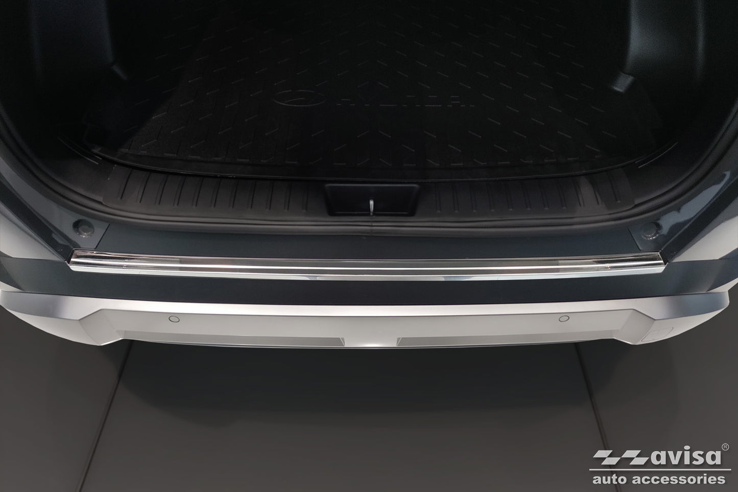 protector de parachoques trasero HYUNDAI KONA plata
