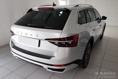protector de parachoques trasero SKODA SUPERB combi 2015-2019+