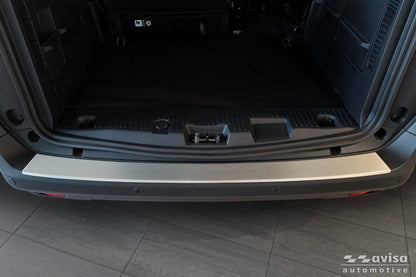 protector de parachoques trasero FORD TOURNEO COURER plata satinado 2023+