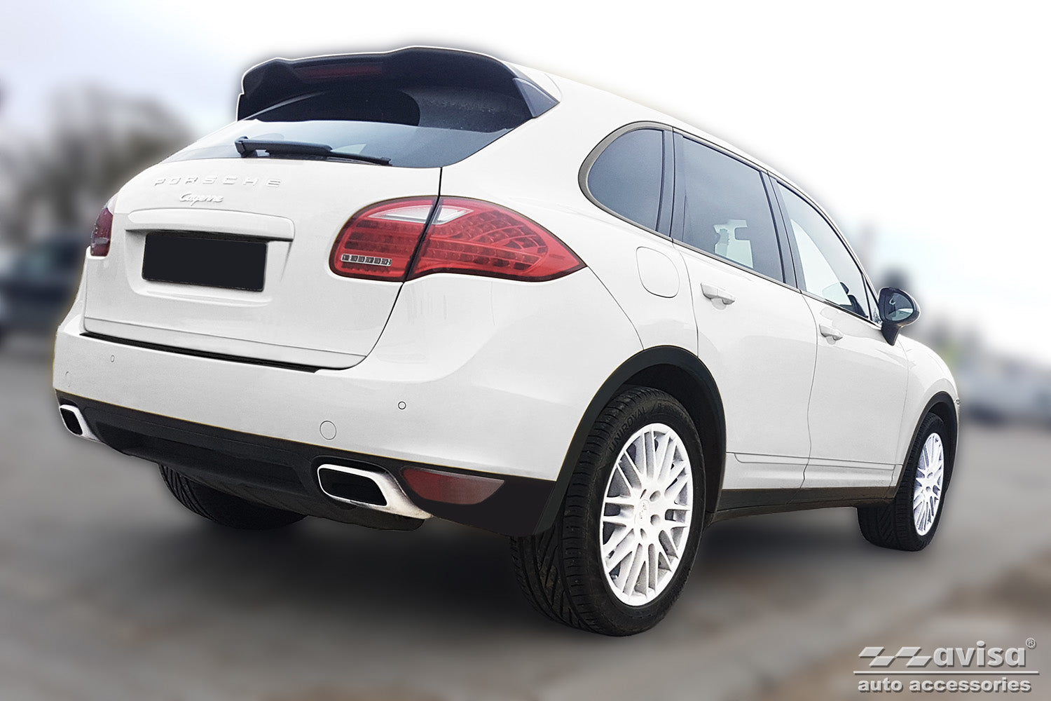 protector de parachoques trasero PORSCHE CAYENNE (92A) negro fibra de carbono