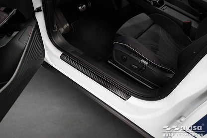 Protector umbral de puertas en relieve VW ID 5 negro
