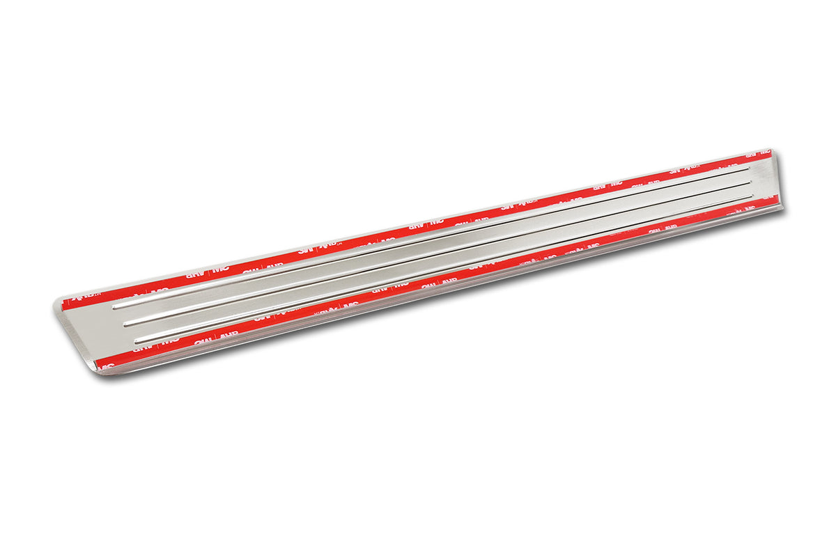 Protector umbral de puertas en relieve VW TIGUAN ALLSPACE plata satinado