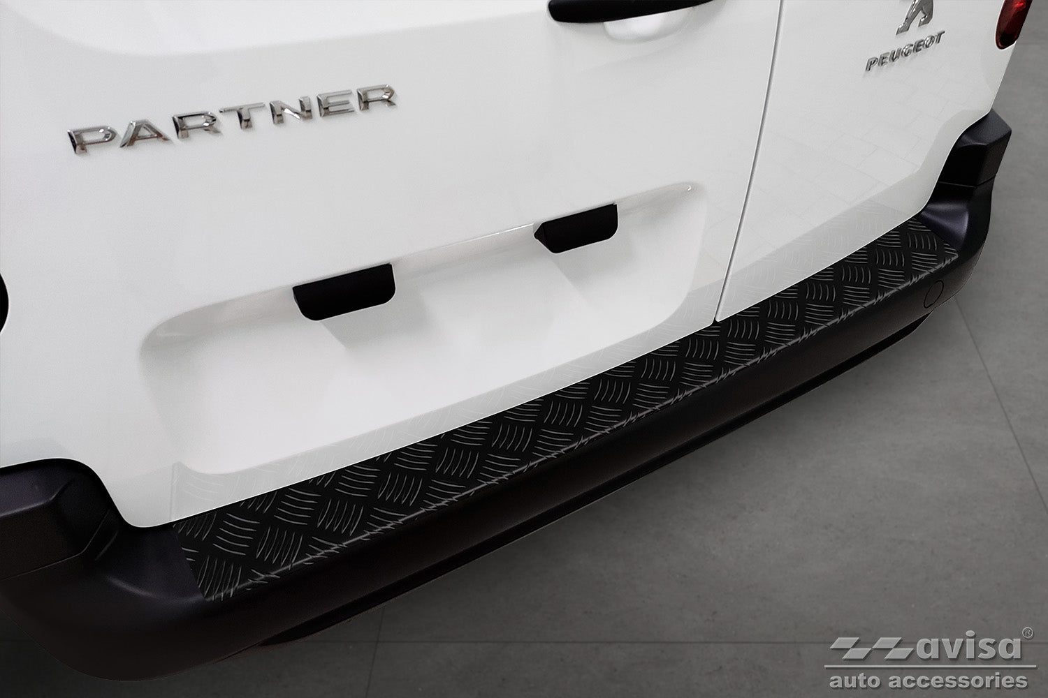 protector de parachoques trasero OPEL COMBO Cargo