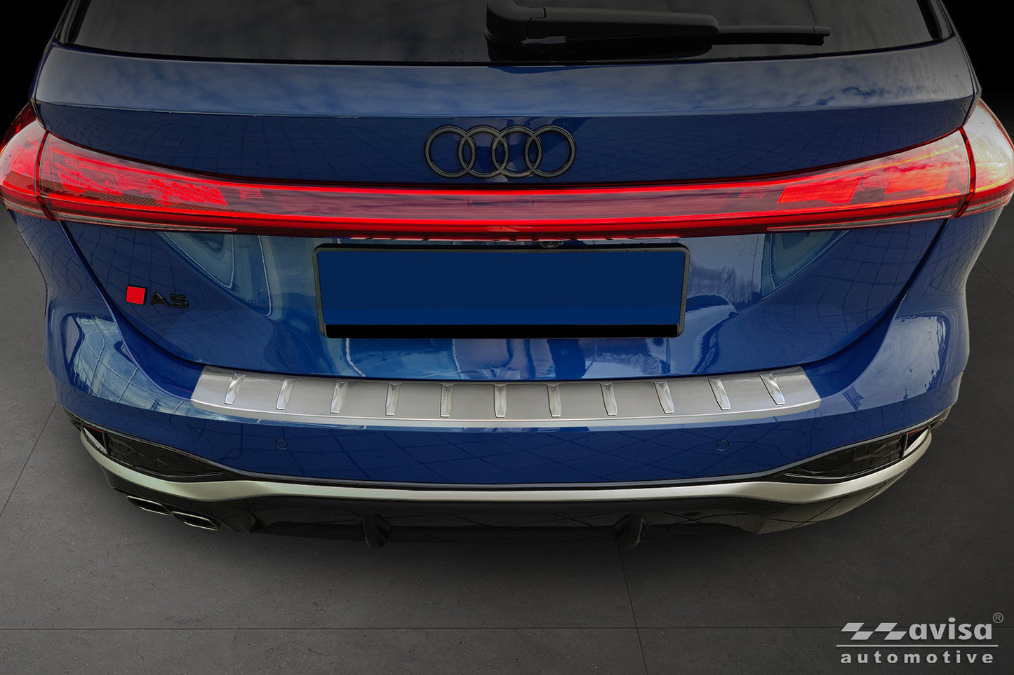 protector de parachoques trasero AUDI A5 Avant plata satinado