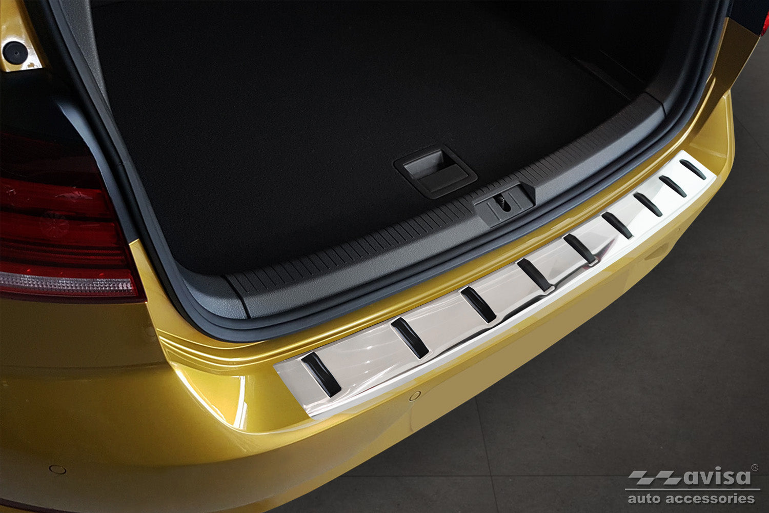 protector de parachoques trasero VW GOLF plata