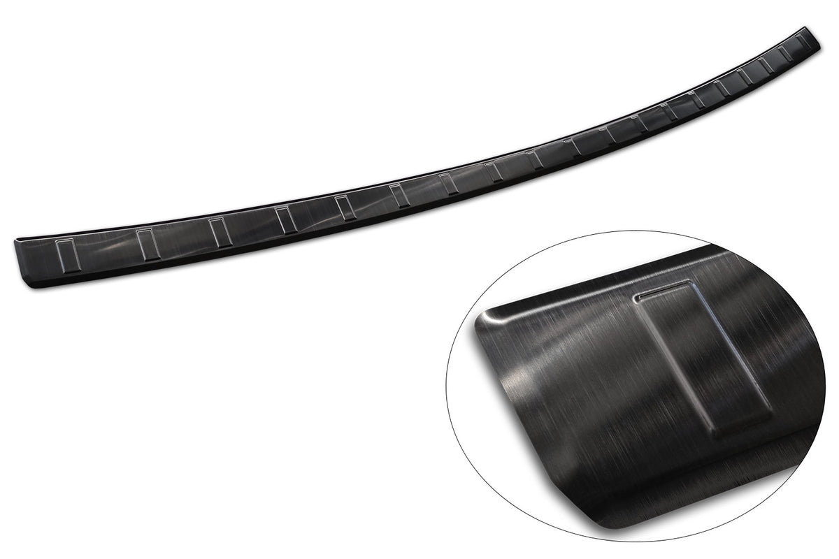 protector de parachoques trasero TOYOTA COROLLA CROSS (XG1TJ) negro